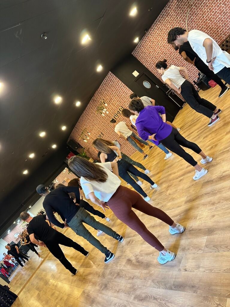 cours de salsa bachata kizomba à Vallauris entre Cannes et Antibes