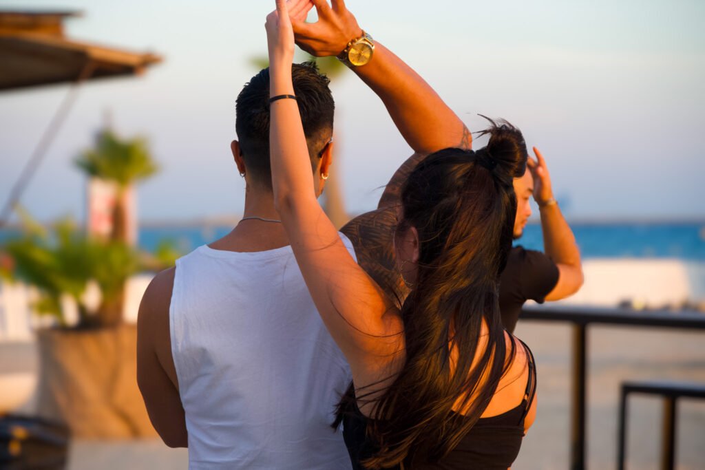 cours de salsa bachata kizomba à Vallauris entre Cannes et Antibes